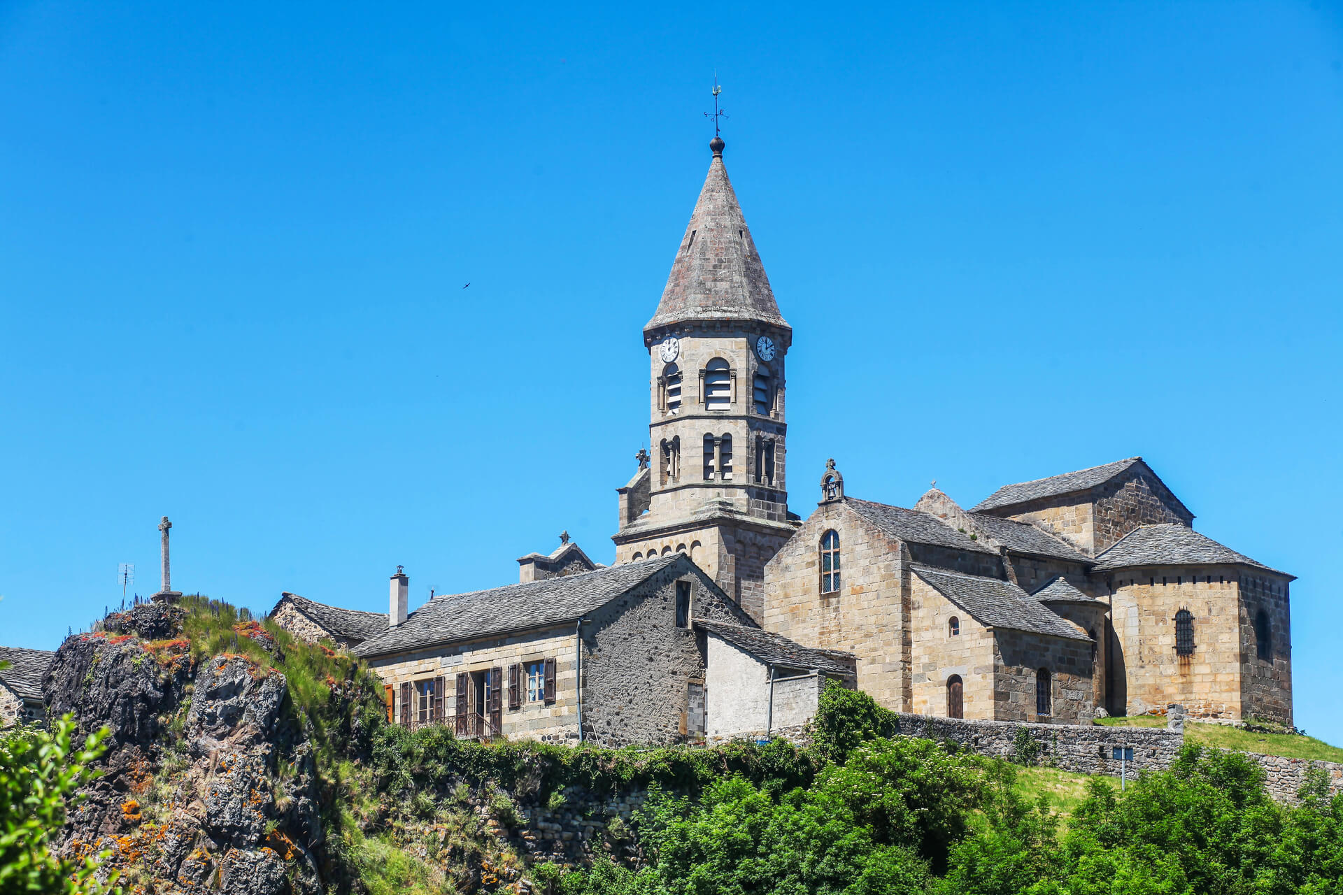 L'église du village de Saint Julien Chapteuil